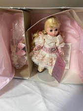 New in Box Madame Alexander 8" Collecting Wendy Dolls Doll 30940
