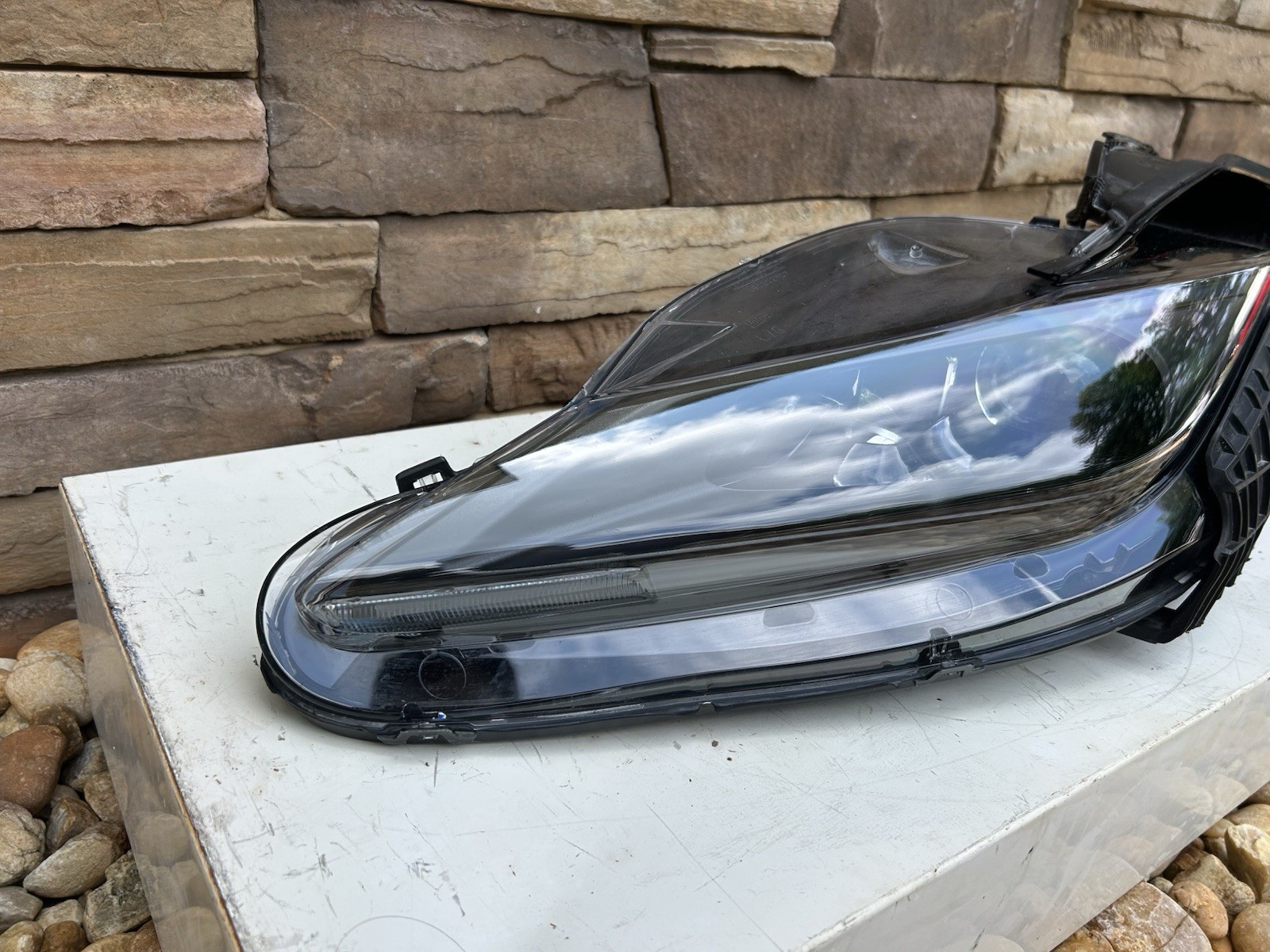 2020-2024 Ferrari F8 Tributo Spider Driver Side LED Headlight OEM See Details!!