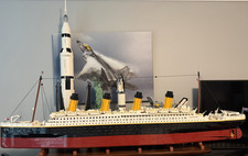 LEGO Icons Titanic 10294 Complete Set with Instruction Manuals