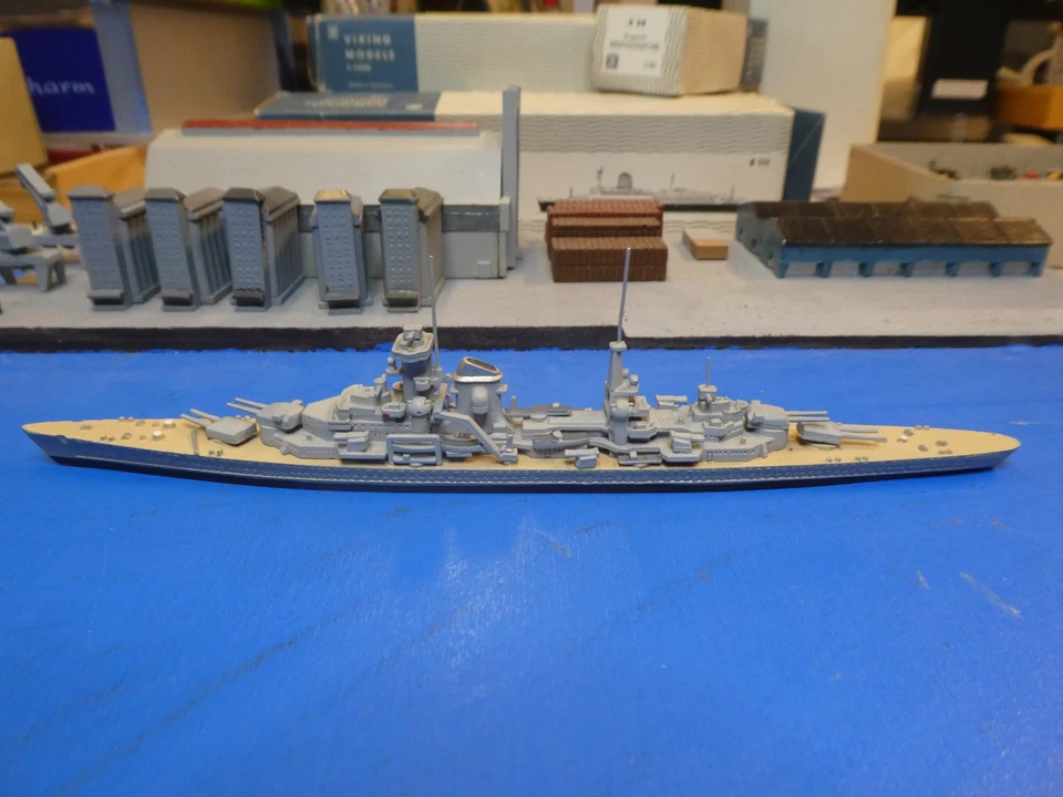 Kreuzer Seydlitz (D) in 1:1250 Hersteller Hansa S195