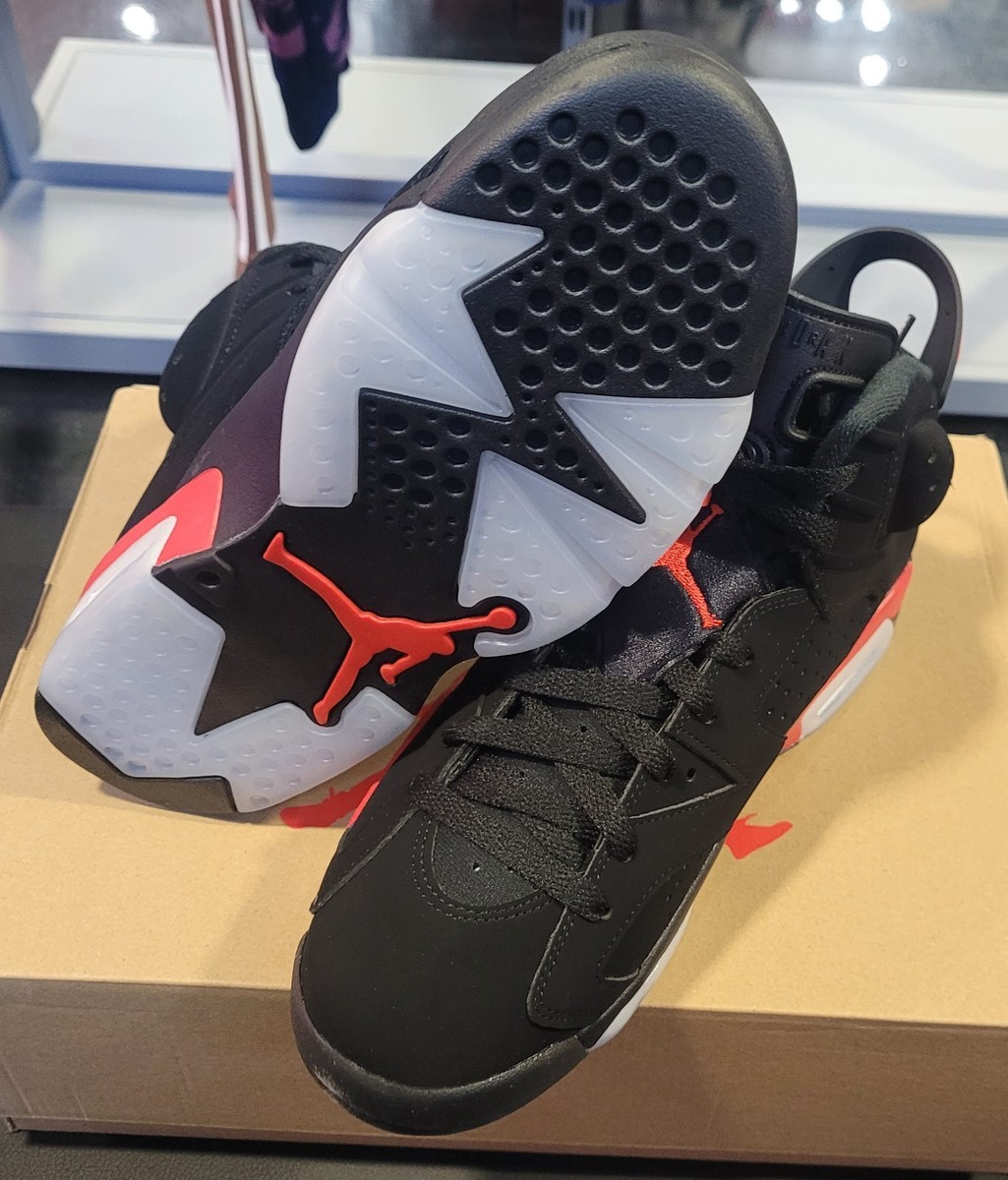 NEW NIKE AIR JORDAN 6 RETRO 