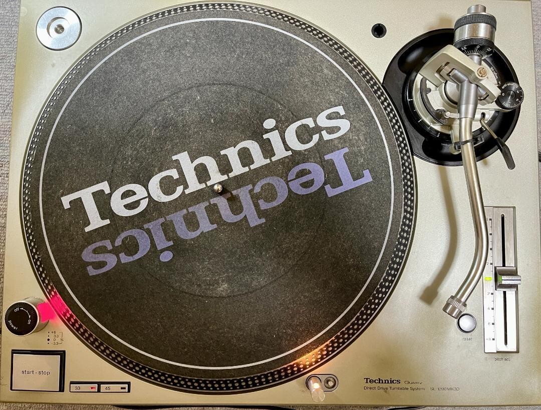 Technics SL-1200 MK3D エクニクス Technics SL-1200 MK3D Turntable Direct Drive Black with Dust