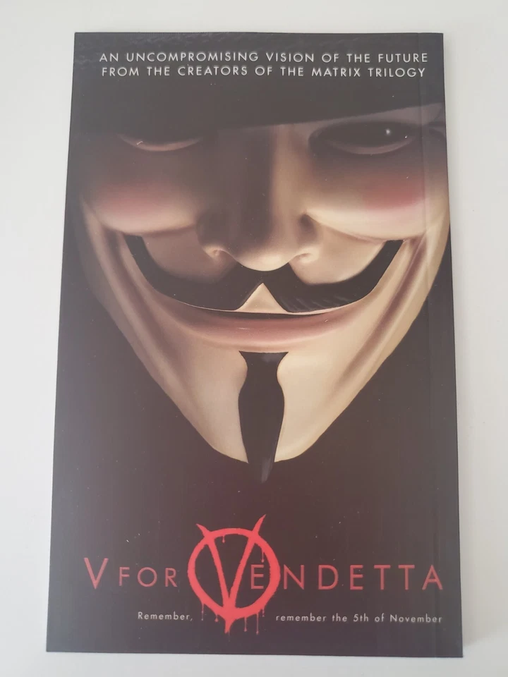 Batman Begins Two-Disc Deluxe Edition DVD with Comic Book 2005 Warner Bros.  - Image 3 of 4