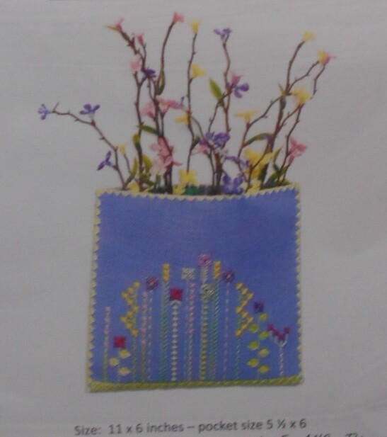 Handblessings Counted Cross Stitch Kit Eileen Gurak WILD FLOWER POCKET