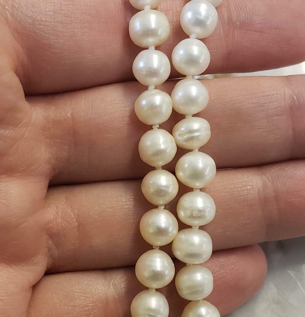 pearl necklace without clasp