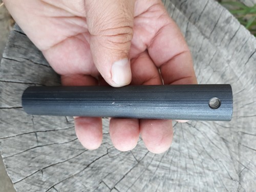 Bushcraft 20mm or 13/16" Dia. 5" long. Ferrocerium rod/ firesteel/ ferro rod - Picture 8 of 10