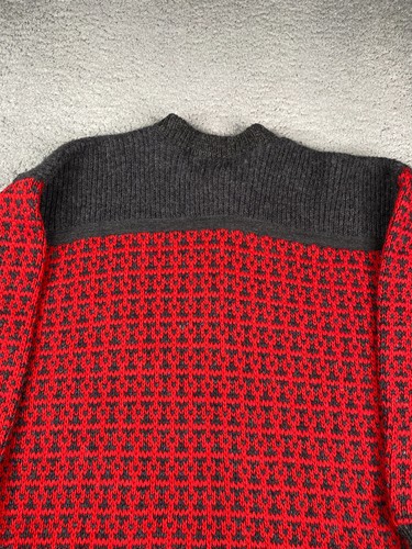 Devold Sweater Mens Medium Red Wool Knit Henley Nordic Fisherman Norway - Picture 4 of 9
