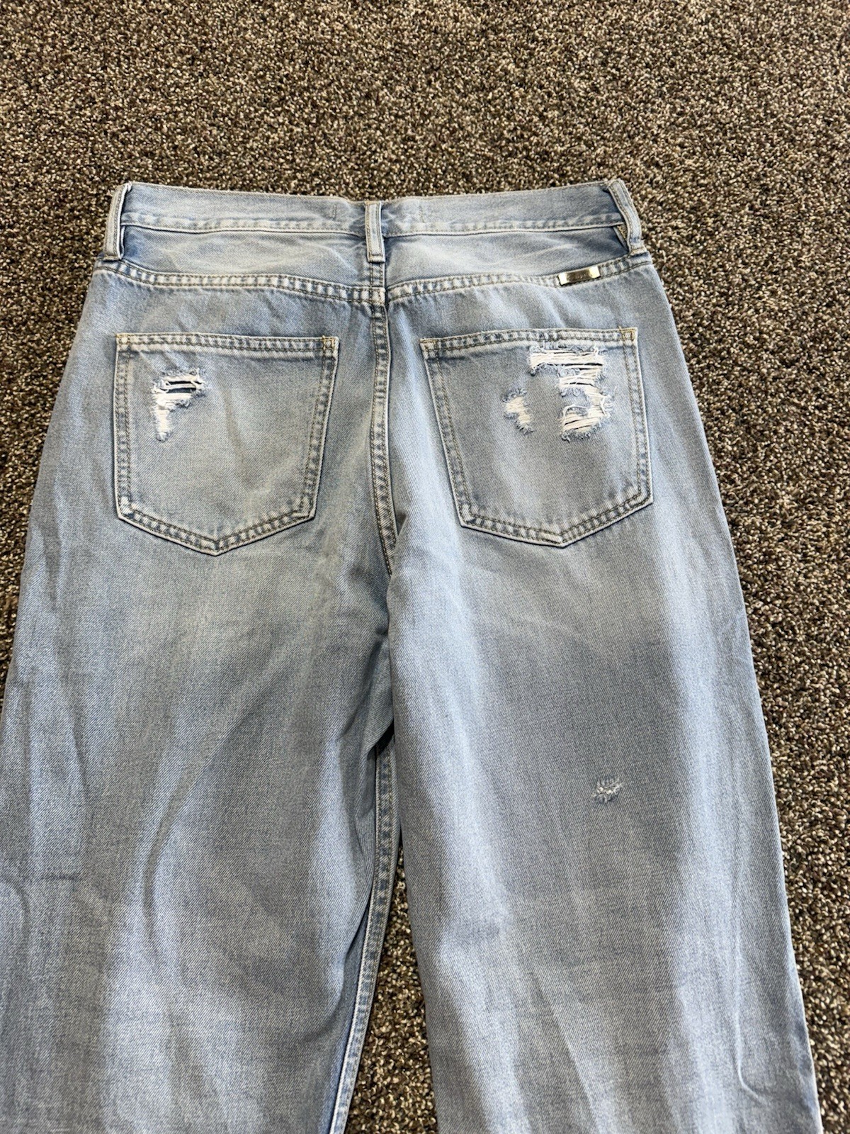 Picture 9 of 10