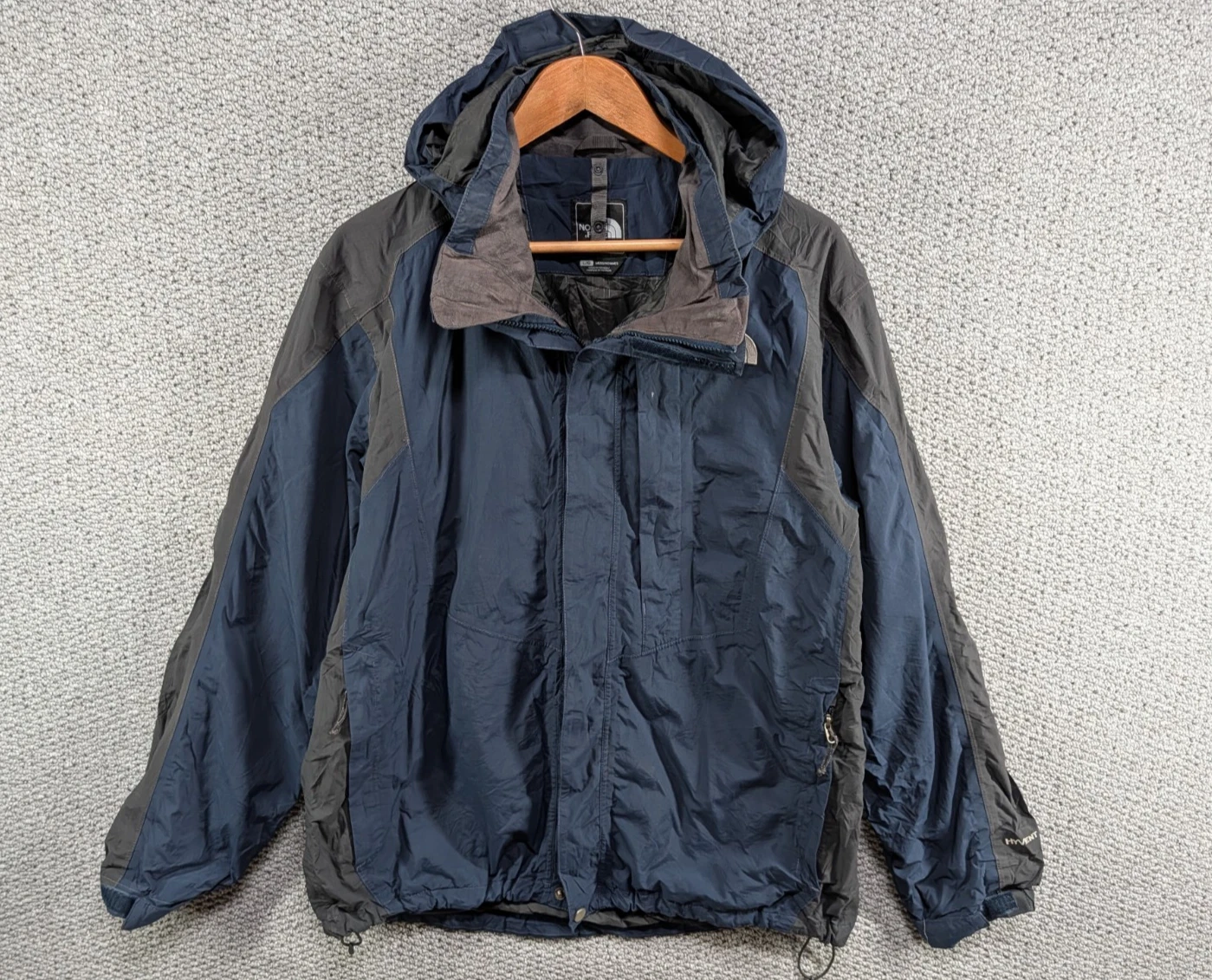 The North Face Hyvent Waterproof Men's Full Zip Hooded Outdoor Rain Jacket L
