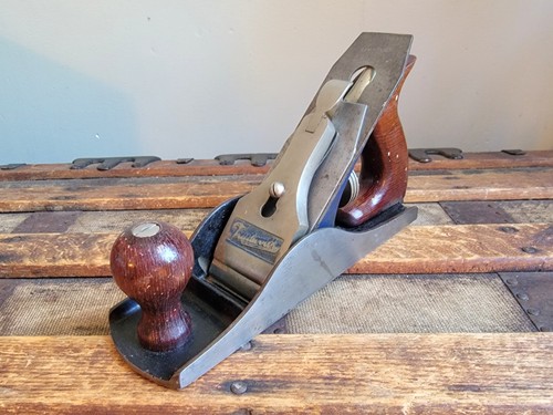 Vintage Trustworthy No. TR 804 Smoothing Hand Plane By Sargent in Original Box - Picture 3 of 11