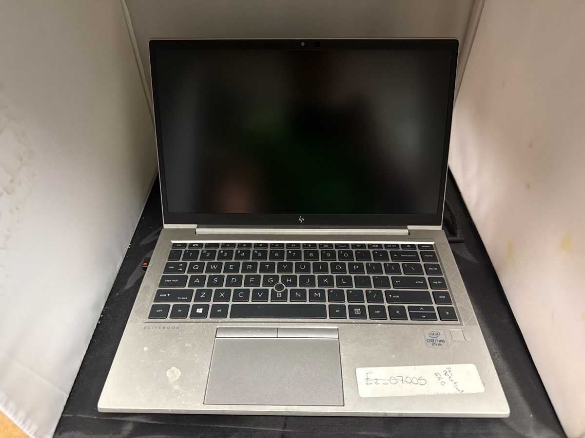 HEWLETT PACKARD EliteBook 850 AX201NGW - 512GB HD - 16GB Ram - 14