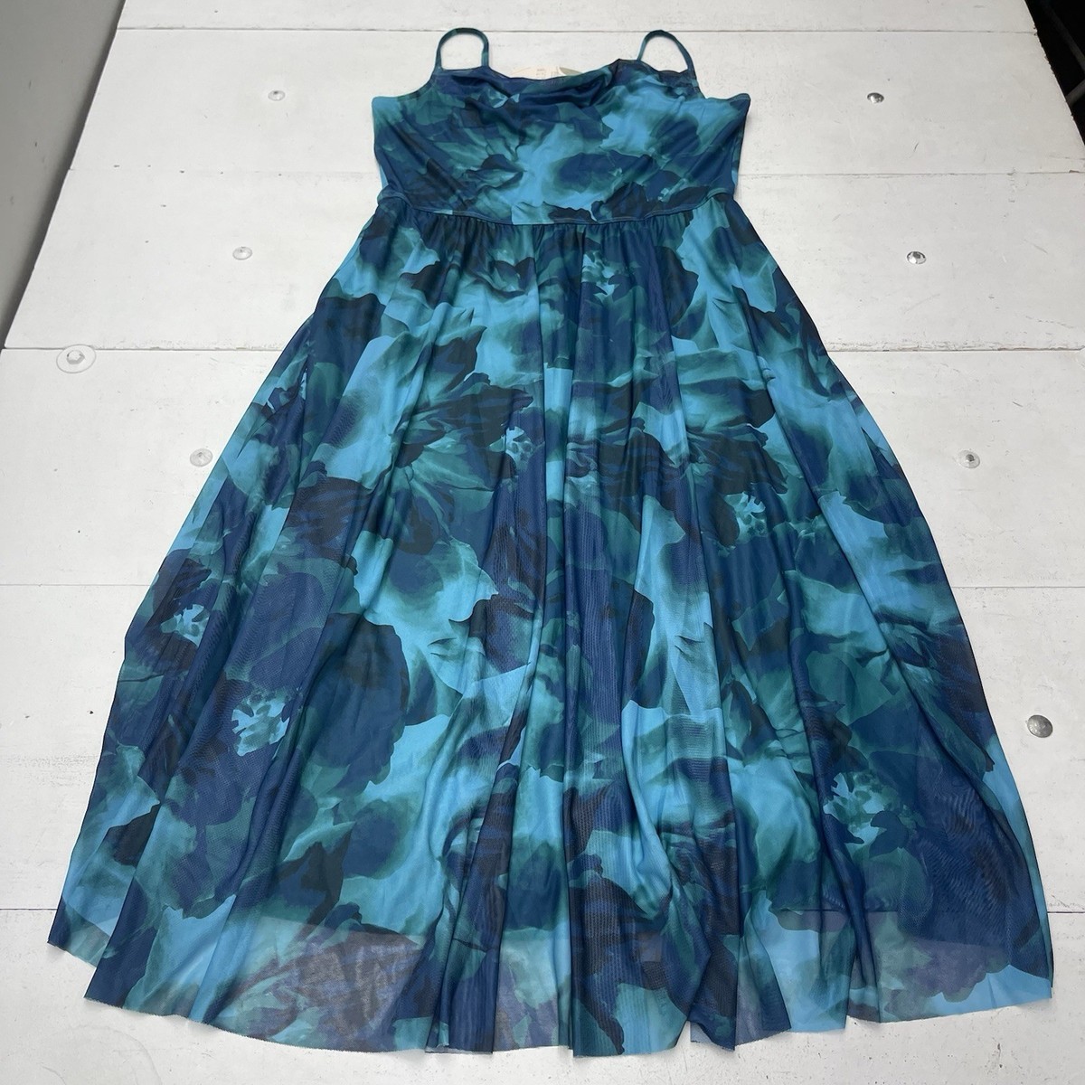 green emerald velvet dress BTFBM Amazon Dress Review main image 1