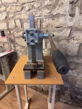 curtain eyelet macine cutter