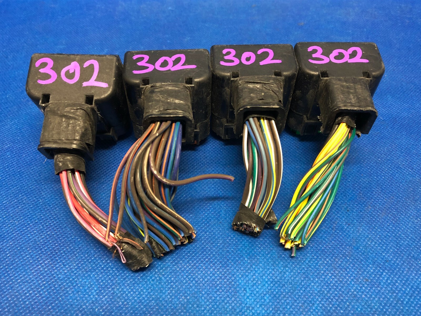 WIRING HARNESS PLUG CONNECTOR 11 JEEP LIBERTY PCM ECU ECM COMPUTER P68057302AC eBay