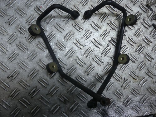 BMW R 850 R, R 1100R EZ:00 Ölkühlerhalter, paar 61594