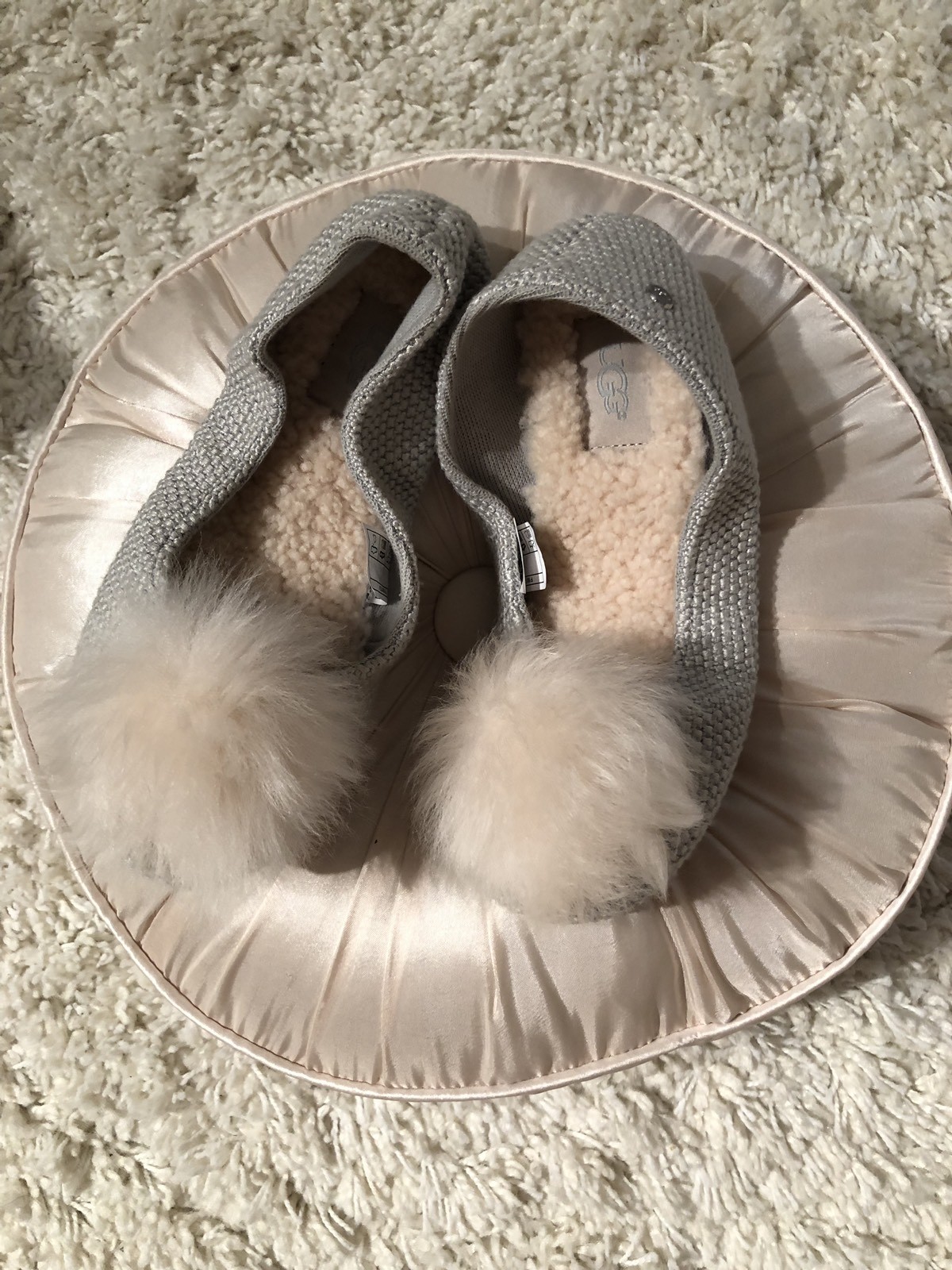 andi pompom slipper