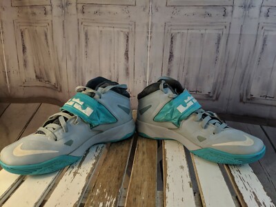 Nike men