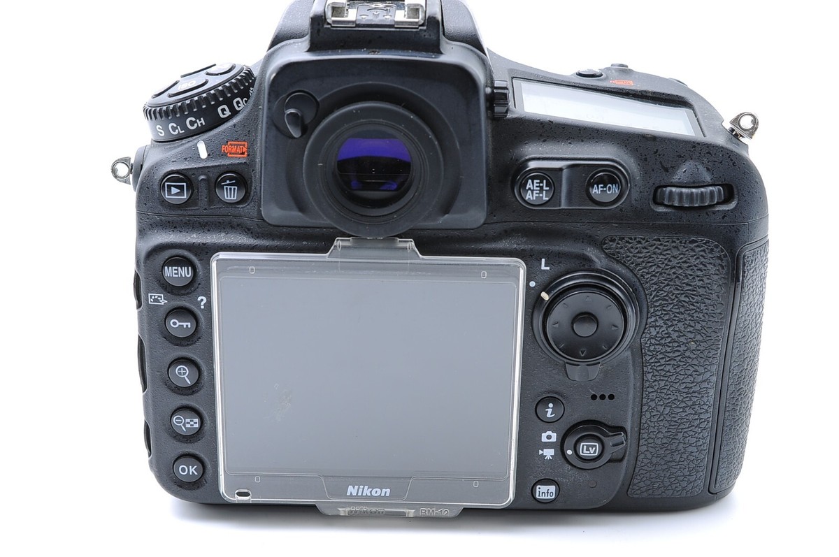 Near Mint Nikon D810 36.3MP Body Digital SLR Camera w/ Strap Near Mint Nikon D810 36.3MP Body Digital SLR Camera w/ Strap