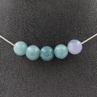 Steine Und MinéRaux. Halskette 5 Perlen Aquamarin 8 Mm. Kette Stahl GefräSt