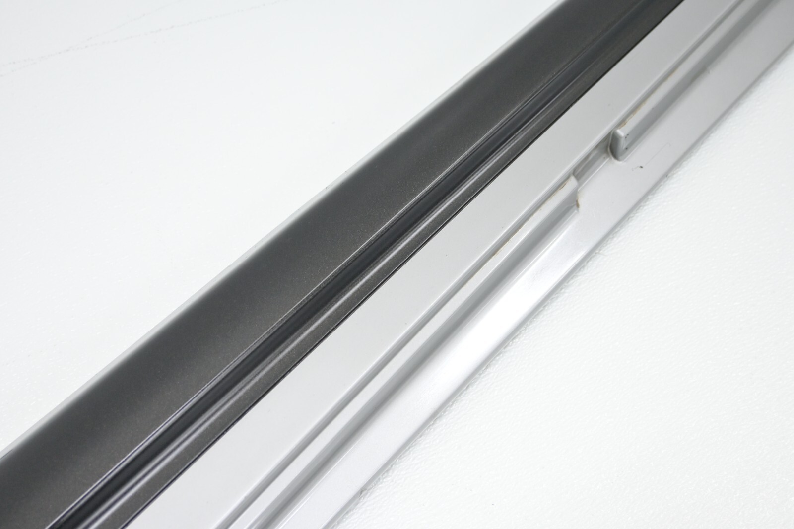 ⭐ 14-20 Maserati Ghibli Left Driver Lower Rocker Skirt Panel Cover Silver Oem
