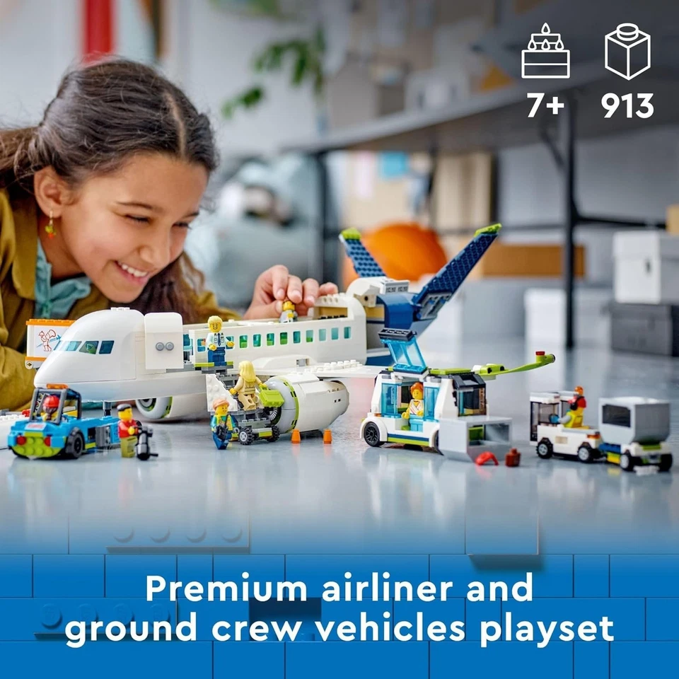 LEGO® City 60367 Avión de Pasajeros 9 Minifiguras Edades 7+ Juego de Juguetes de Construcción Foto 3 de 4