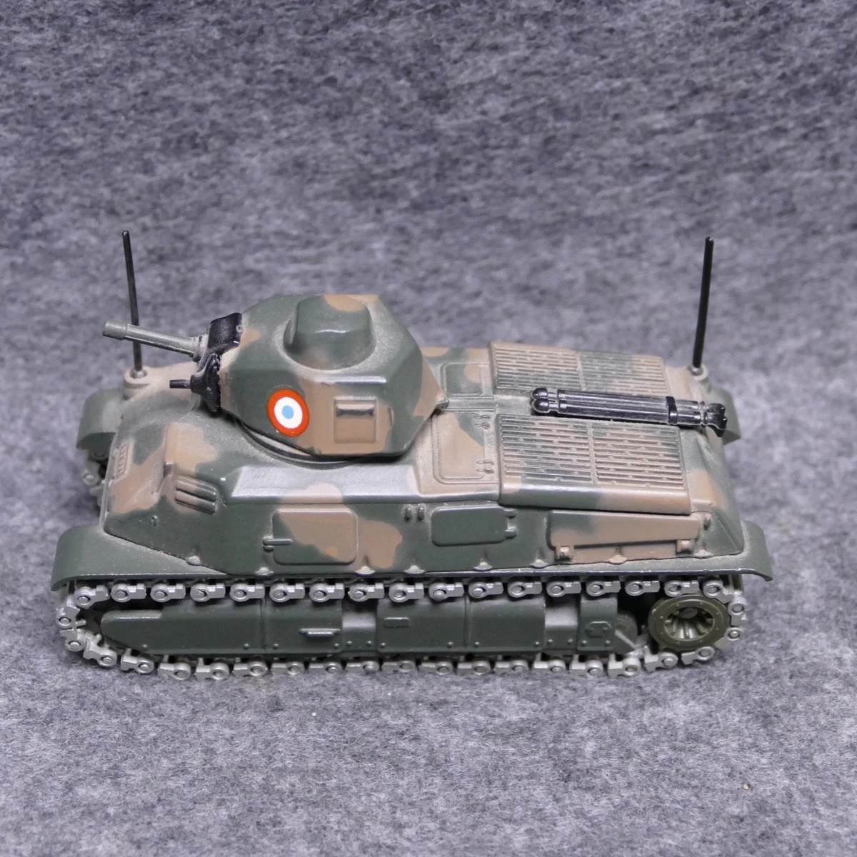 SOLIDO 1/43 RÉF 6059 AMX Bi Tube Série Les Militaires Armée Française