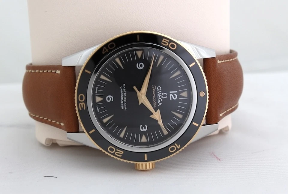 OMEGA Seamaster Men's Black Watch - 233.22.41.21.01.001, photo 2 of 5