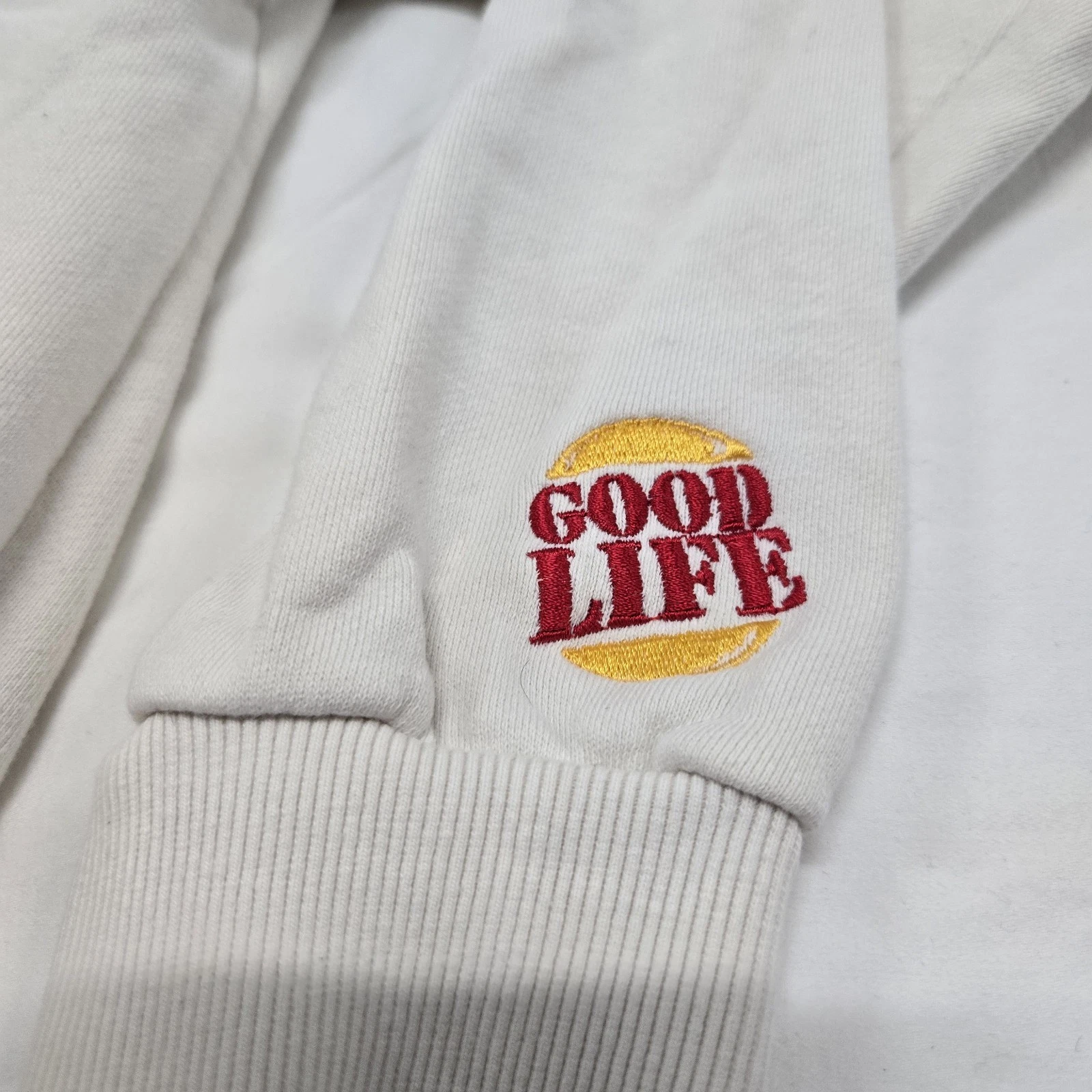 OFF WHITE Maglione Corona Romantico Taglia SMALL Bts V Wear Patata French Fry Cream Felpa