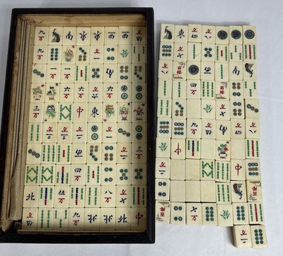 Vintage Chinese Mahjong Set 1920s Bone & Bamboo In Wooden Box