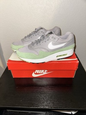 NIKE AIR MAX 1  Atmosphere Grey/White    Men s Size 9   With Original Box