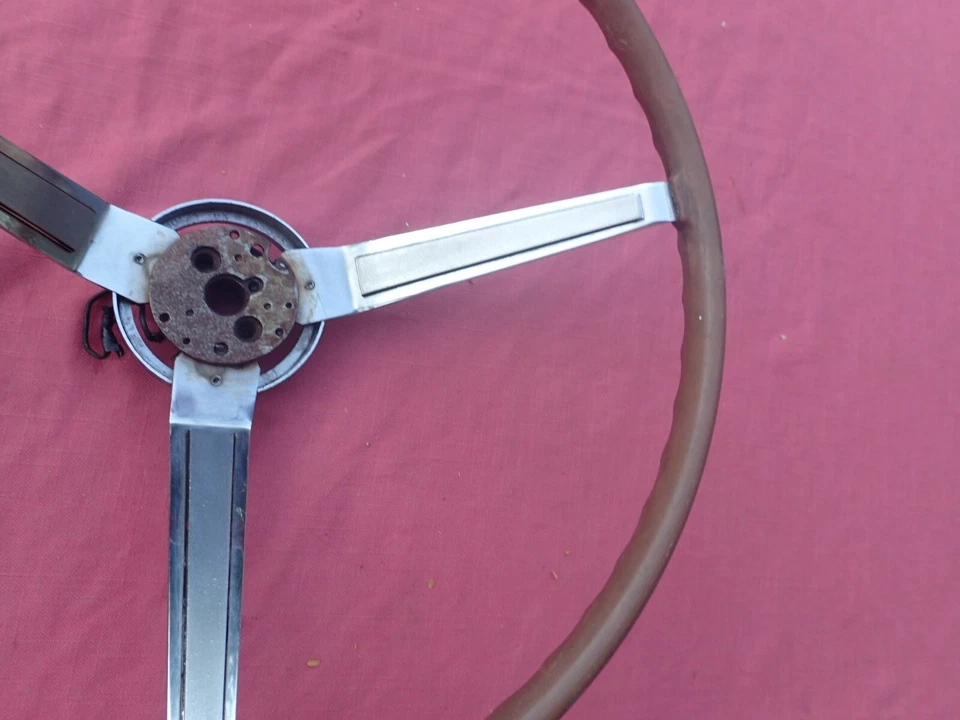 1964-67 MoPar simulated woodgrain steering wheel, nice! 2530250 Dodge Plymouth - Image 4 of 4