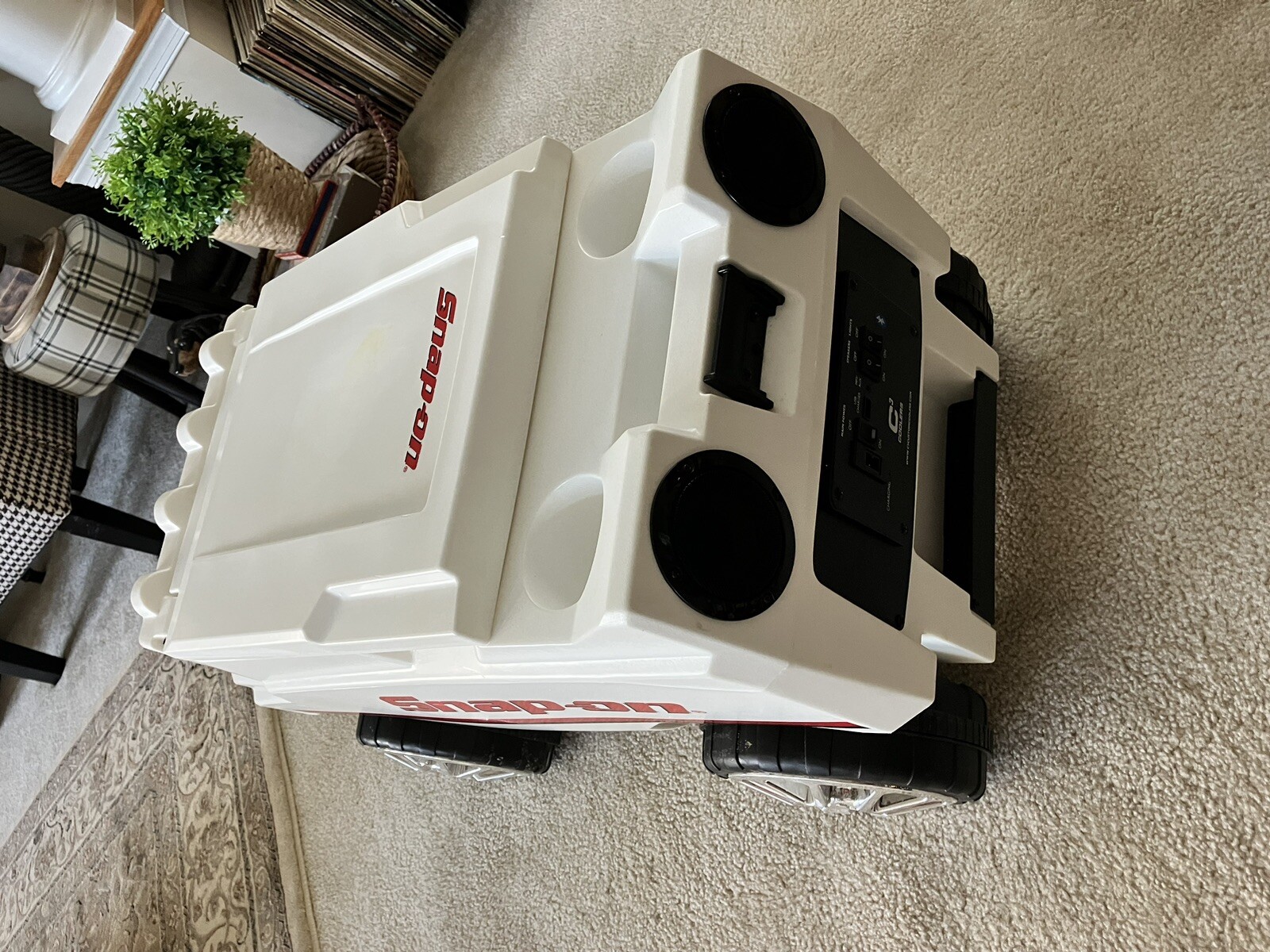 SNAPON TOOLS C3 COOLER BEVERAGE DELIVERY TRUCK W/ REMOTE BLUETOOTH