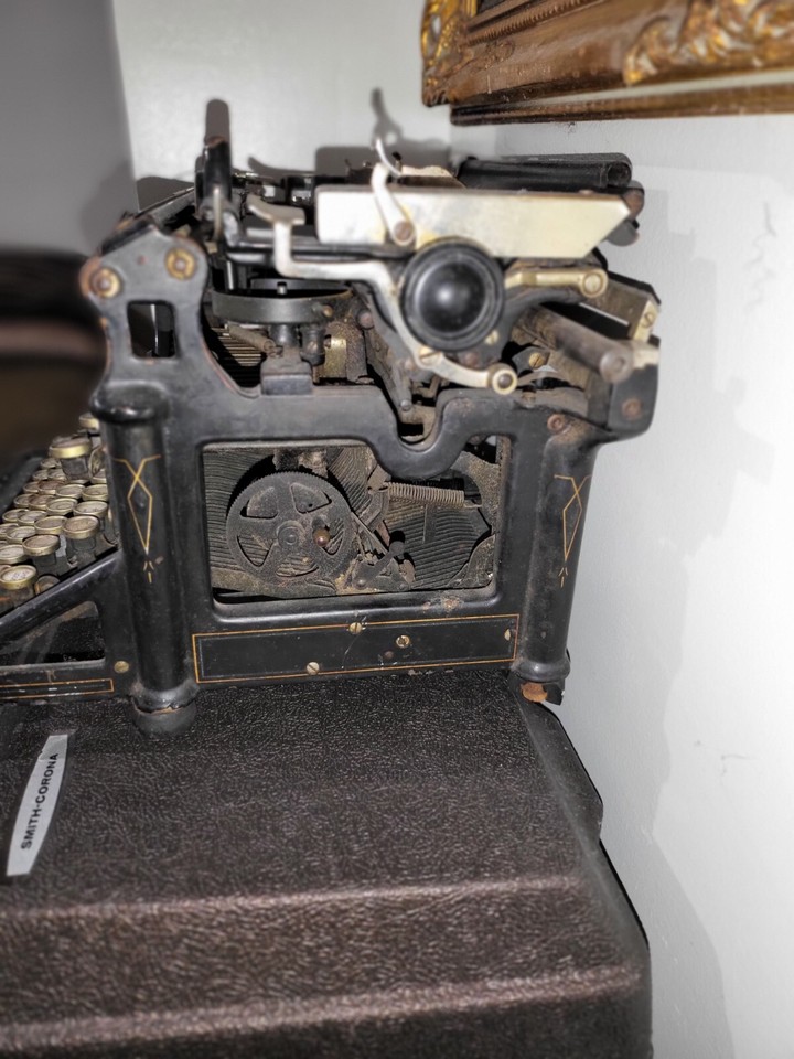 vintage antique typewriters eBay