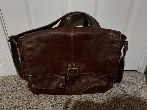 Brown Leather Messenger Bag 