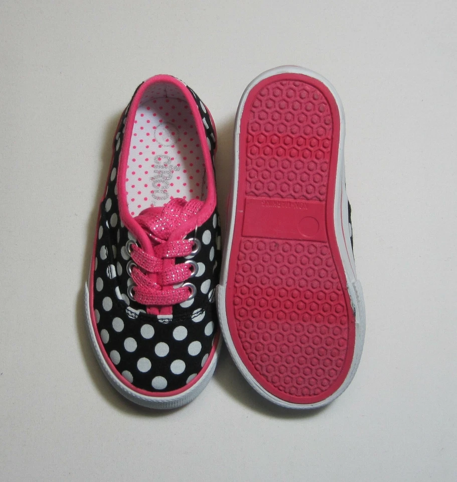 Novo com etiquetas, Tênis Infantil Feminino Preto Bolinhas Branco, Circo - Imagem 2 de 2