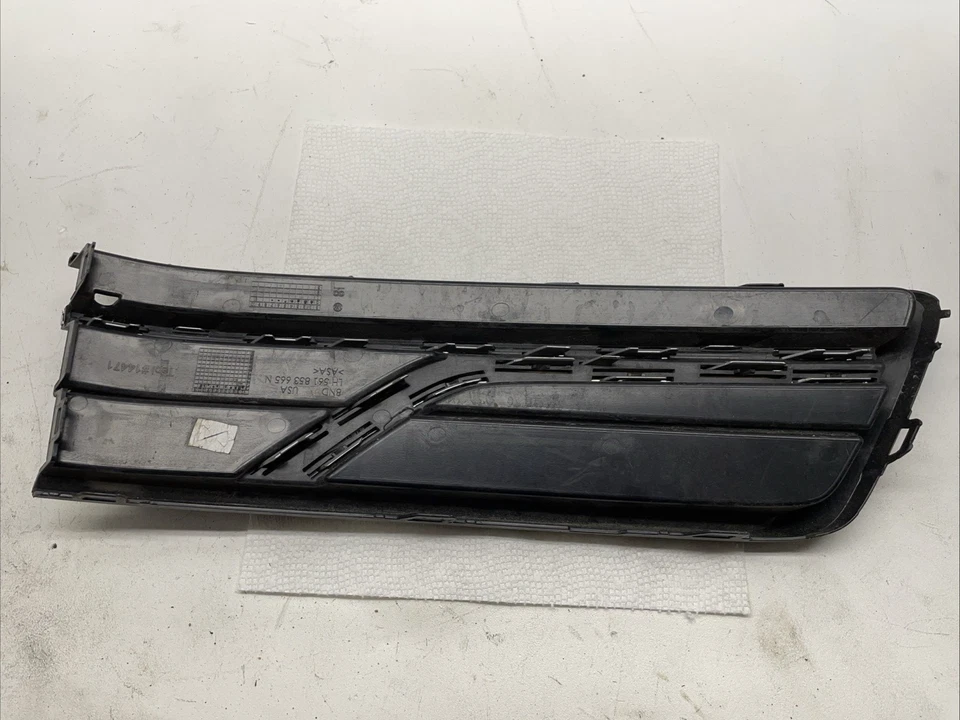 OEM 2012 2013-2015 VOLKSWAGEN PASSAT PARACHOQUES INFERIOR REJILLA LADO CONDUCTOR 561853665N Foto 3 de 4