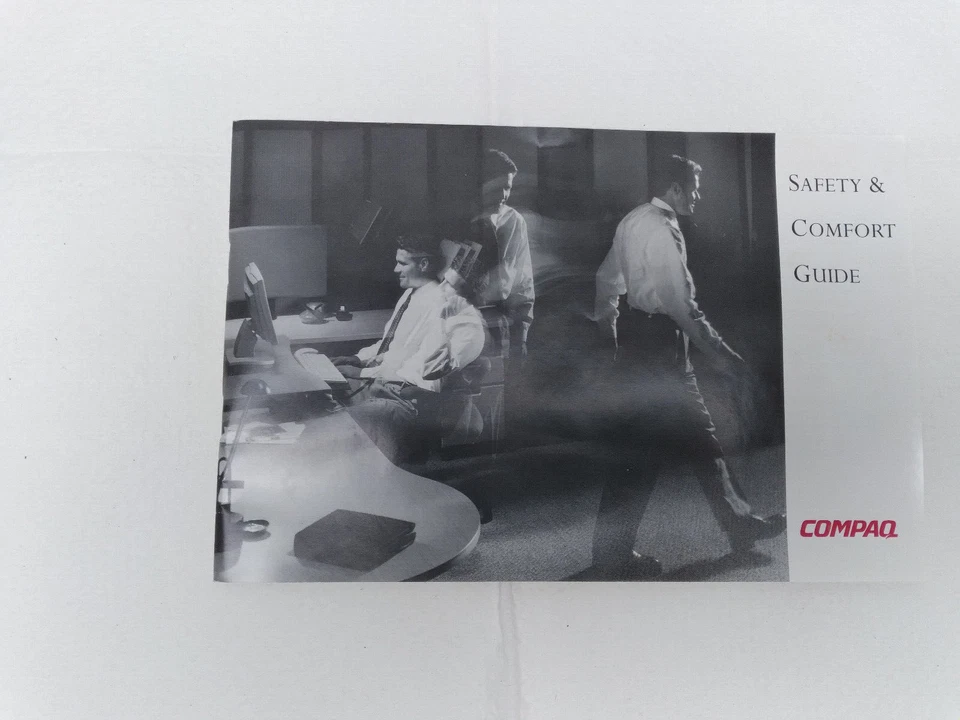 Compaq Multimedia Keyboard KB-0133, PS/2 Wired, 8 Hot Keys - NEW - Image 2 of 4