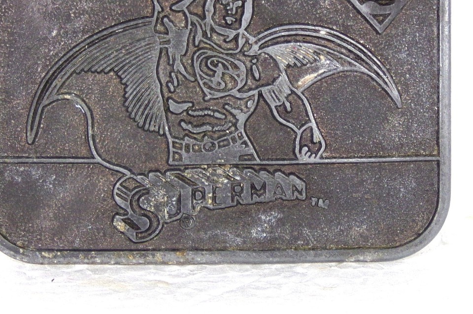 6 Vintage metal Superhero Belt Buckles SUPERMAN BATMAN CAPTAIN AMERICA