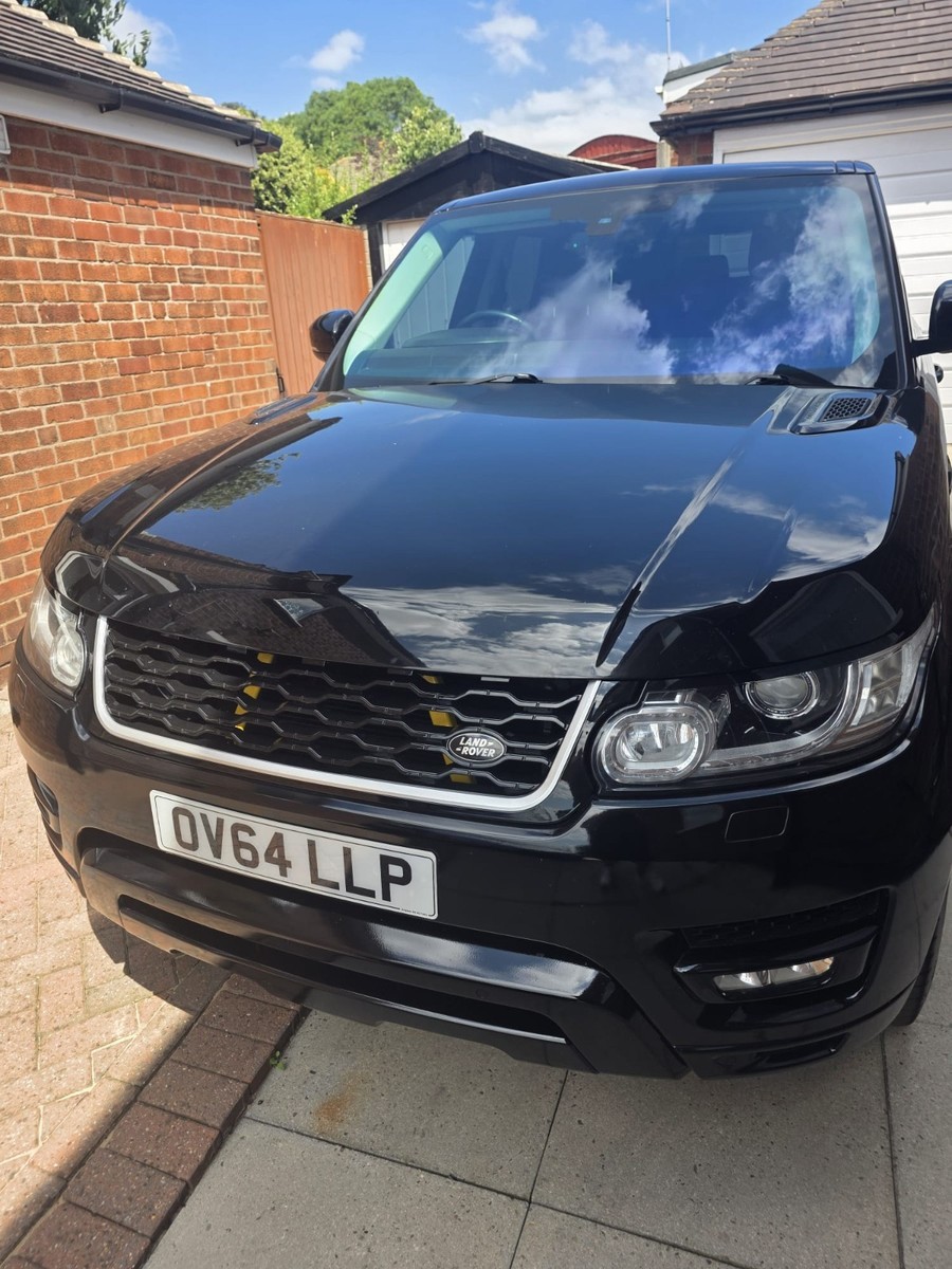 Land Rover Range Rover Sport HSE , BLACK.