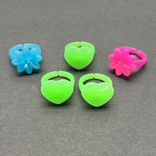 Flower And Heart Plastic Kids Ring Lot Green Pink Blue Size 4-5