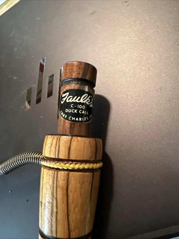 Vintage Faulk's Game Calls Champion Duck Call C-100 black & white label EUC - Image 2 of 4