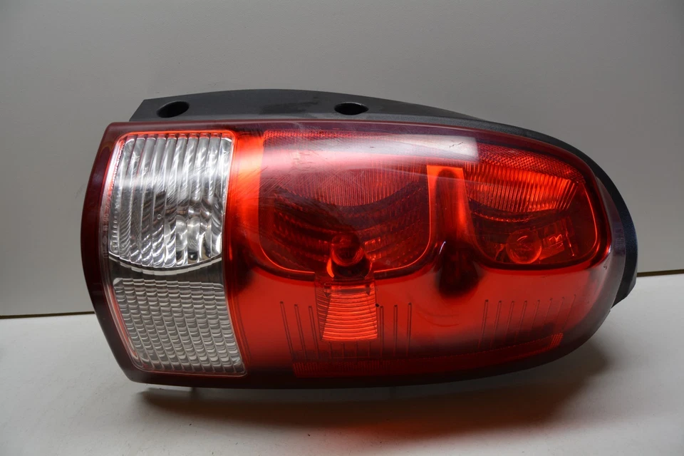 05-09 CHEVROLET UPLANDER RIGHT PASSENGER SIDE TAIL LIGHT OEM, 166-02176B Foto 2 de 4