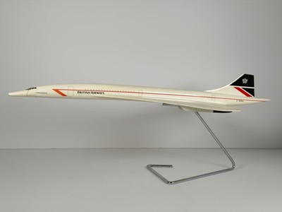 Vintage Executive Model British Airways Aerospatiale/BAC Concorde 1:100 Scale