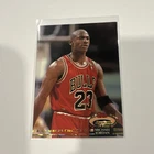 Topps 1992-93 Stadium Club Michael Jordan Members Choice #210 Bulls NBA Card