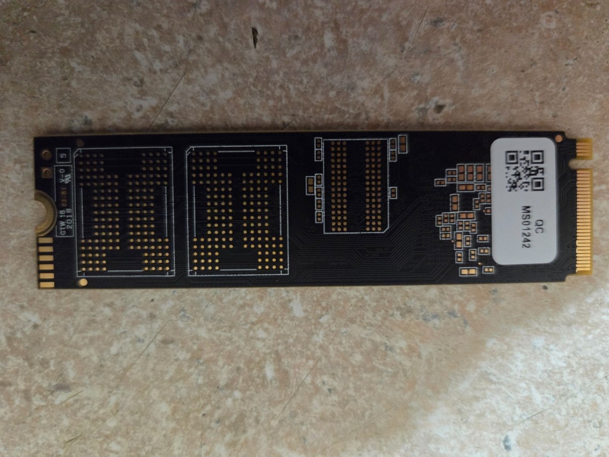 内蔵型SSD Crucial CT1000P1SSD8 1000GB NVMe SSD Amazon | 重要なP1