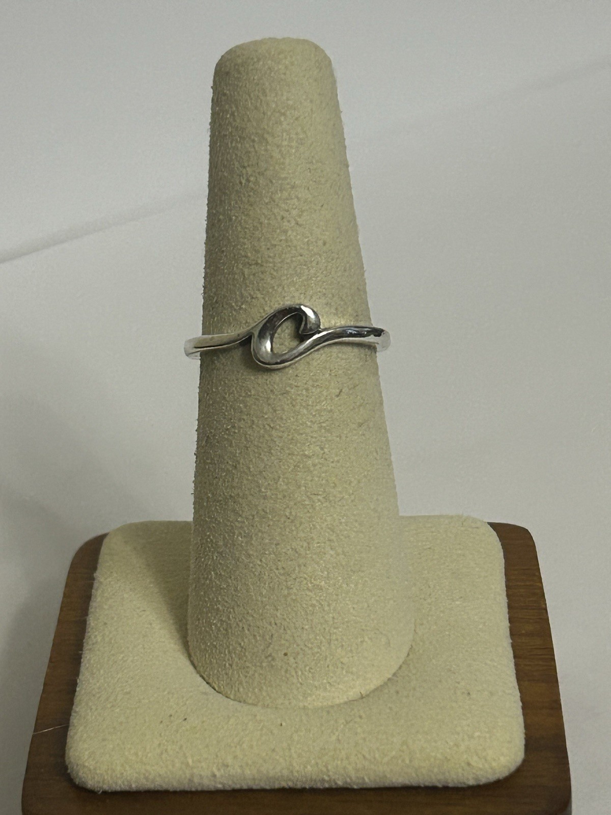 James Avery Script Initial C Letter Ring Size 6.5… - image 2