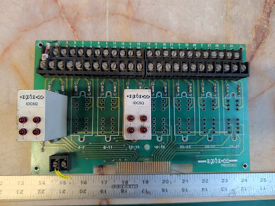 OPTO22 PB32DEC CIRCUIT BOARD WITH (2) IDC5Q MODULES