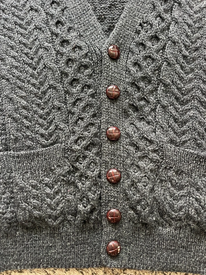 Carraig Donn Cárdigan Suéter Para Hombres Grande Aran Pescador Cable Lana Irlanda DEFECTOS Foto 2 de 4