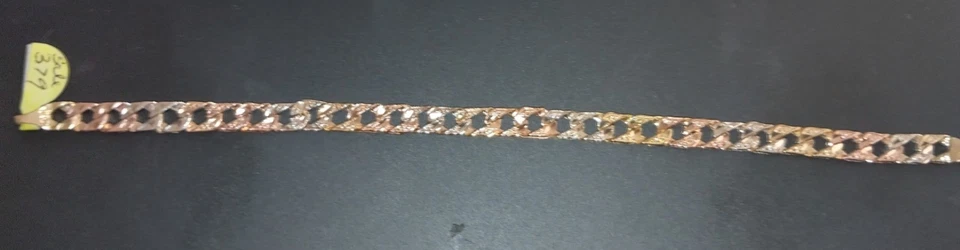 8 Tricolor 10k Gold Bracelet 7.15 Grams 1/4 Inch Wide 6mm Wide - Image 2 of 3