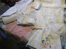 lotto cucito/creazioni/pizzi/bordi/centrini  vintage-